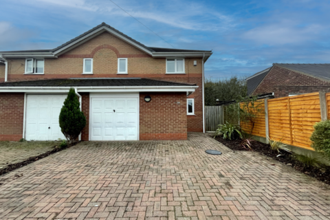 4 bedroom semi-detached house for sale, Holme Slack Lane, Preston PR1