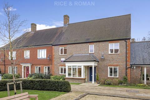 2 bedroom retirement property for sale, Blackman Court, Yateley GU46