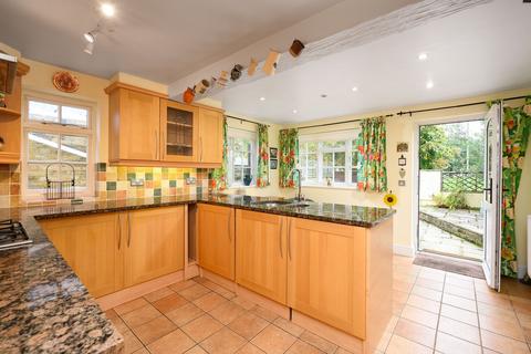 2 bedroom semi-detached house for sale, Mills Road, Hersham Village, KT12