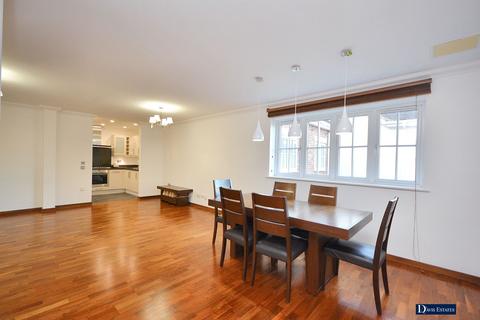 2 bedroom flat for sale, Tilia Court, Berther Road, Emerson Park, Hornchurch, RM11