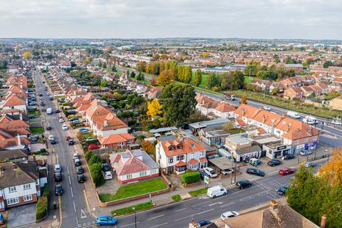 undefined, Hobleythick Lane, Westcliff-on-sea, SS0