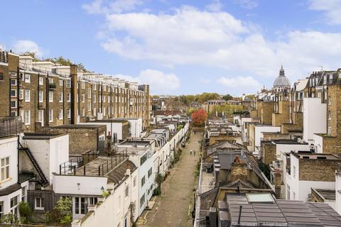 3 bedroom flat to rent, Ennismore Gardens, Knightsbridge SW7