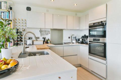 2 bedroom flat for sale, Haggerston Road, Hackney, E8