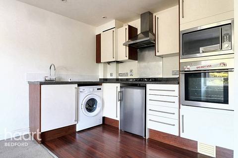 2 bedroom apartment for sale, Milton Road, Bedford