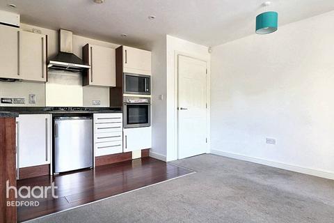 2 bedroom apartment for sale, Milton Road, Bedford