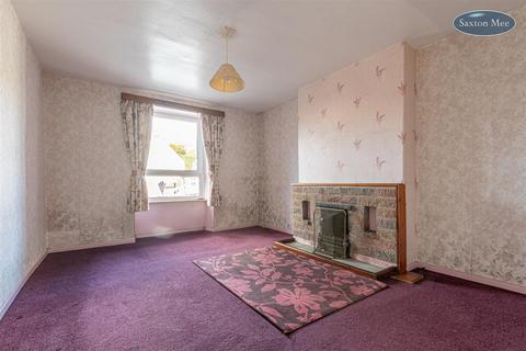 3 bedroom end of terrace house for sale, Carr Road, Deepcar, Sheffield