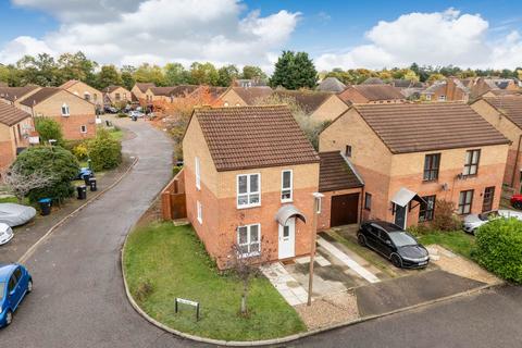 3 bedroom detached house for sale, Christian Court, Milton Keynes MK15