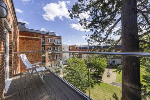 2 bedroom retirement property for sale, Rise Road, Ascot SL5