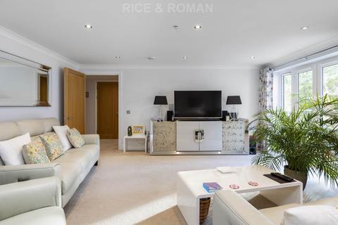 3 bedroom retirement property for sale, Rise Road, Ascot SL5