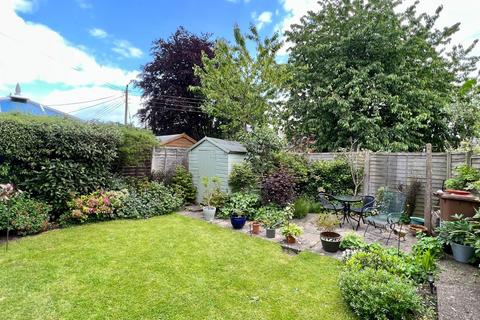 2 bedroom bungalow for sale, School Road, Hothfield, Ashford