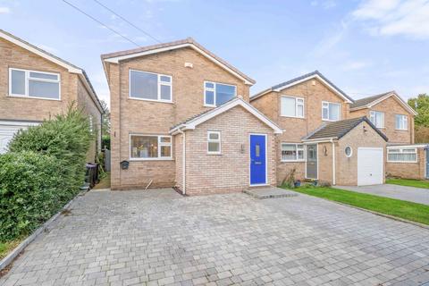 4 bedroom detached house for sale, Hedgefield Road, Grantham NG32