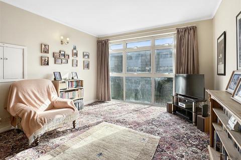 2 bedroom flat for sale, Milton Road, Cambridge CB4