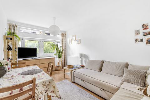 1 bedroom apartment for sale, Upper Richmond Road, London, SW15