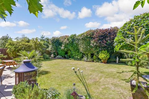 4 bedroom detached house for sale, Goldings Close, Kings Hill, West Malling, Kent