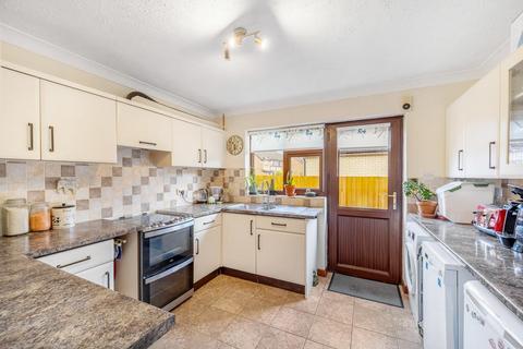 2 bedroom detached bungalow for sale, Rembrandt Way, Spalding