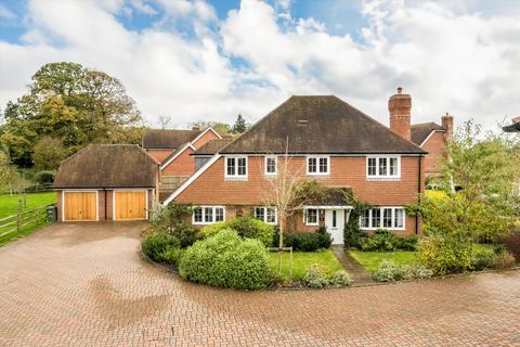 4 bedroom detached house for sale, Oakwood Way, Wadhurst, East Sussex, TN5