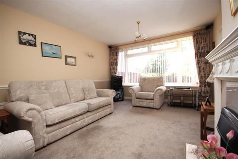 2 bedroom semi-detached bungalow to rent, Narrow Lane, Ormskirk L39