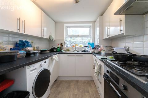 4 bedroom end of terrace house to rent, Hollingdean Road, Brighton BN2