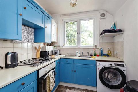 2 bedroom maisonette for sale, Croft Road, Godalming, Surrey, GU7