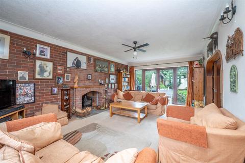 5 bedroom detached house for sale, Fordham Avenue, Stratford-Upon-Avon CV37