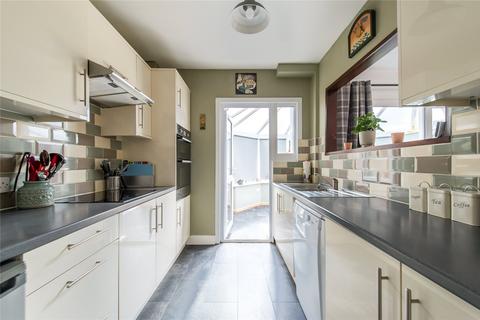 4 bedroom end of terrace house for sale, Hillingdon Road, Gravesend, Kent, DA11