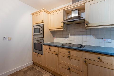 2 bedroom apartment to rent, Kenmare Mews, Cardiff CF23