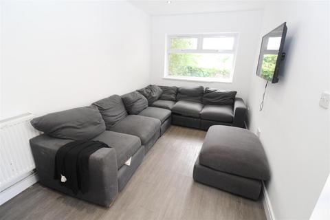 undefined, Norman Street, Cardiff CF24