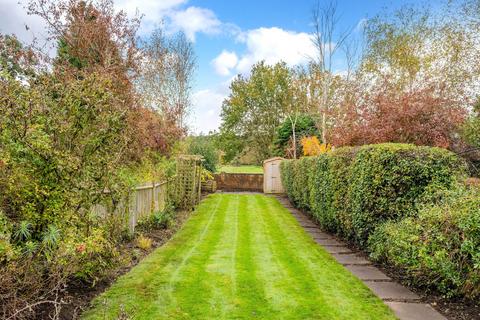 3 bedroom detached house for sale, Flanchford Road, Reigate RH2