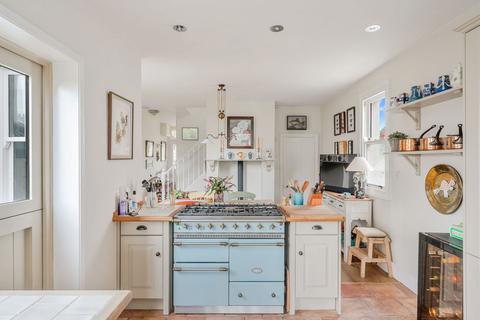 3 bedroom detached house for sale, Flanchford Road, Reigate RH2