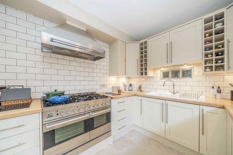 4 bedroom semi-detached house for sale, Dempster Road, London SW18