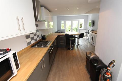 7 bedroom house to rent, Treherbert Street, Cathays CF24