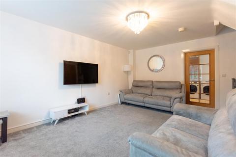 3 bedroom semi-detached house for sale, Woodhouse Gardens, Ruddington, Nottingham