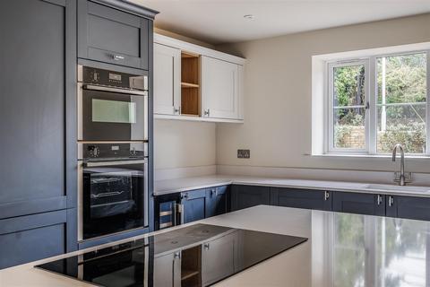 4 bedroom detached house for sale, Rowden Hill, Chippenham