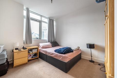 37 Gerry Raffles Square, London, E15 1BG