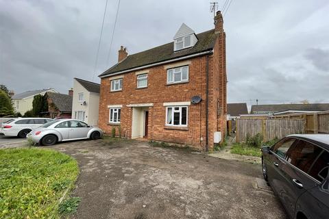 1 bedroom maisonette for sale, 57B Rowanfield Road Cheltenham