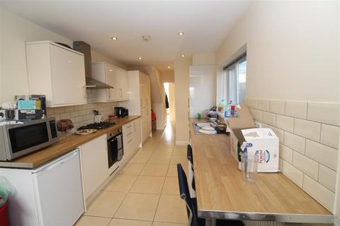 7 bedroom private hall to rent, Brithdir Street, Cardiff CF24