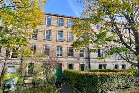 2 bedroom flat to rent, Gladstone Terrace, Edinburgh, EH9