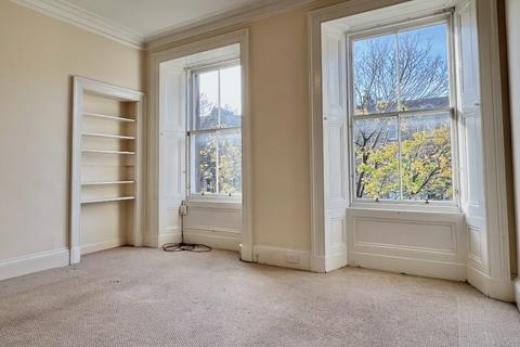 2 bedroom flat to rent, Gladstone Terrace, Edinburgh, EH9