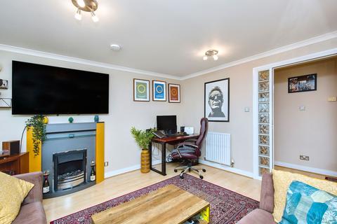 1 bedroom flat for sale, 12/35 Pilrig Heights, Pilrig, EH6 5BB