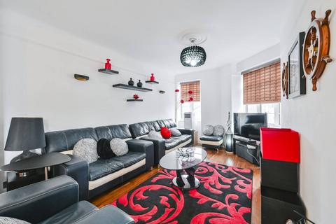 3 bedroom flat for sale, Stourcliffe Close, Marylebone, London, W1H