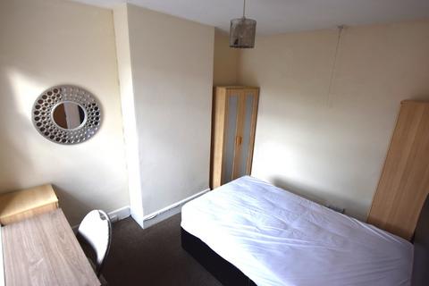 73 Cecil Road, Northampton, NN2 6PG