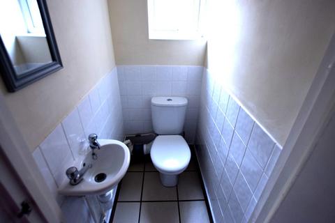 73 Cecil Road, Northampton, NN2 6PG