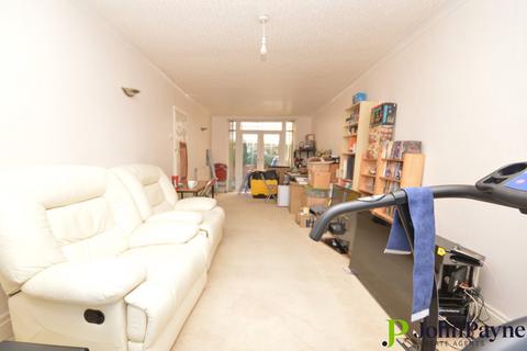182 Daventry Road, Cheylesmore, Coventry, CV3 5HN