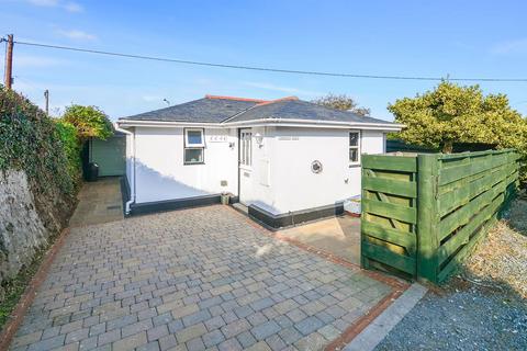 2 bedroom detached bungalow to rent, Trevaunance Road, St. Agnes