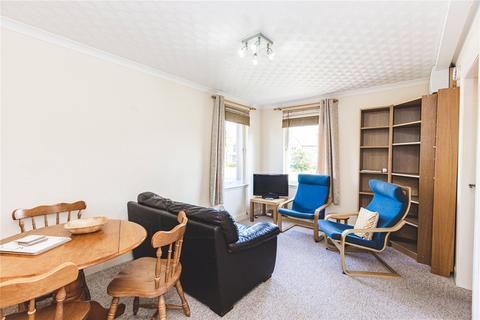 2 bedroom flat to rent, Headland Court, Aberdeen, AB10