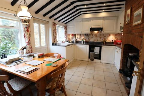 2 bedroom cottage for sale, Church Street, Braunston LE15