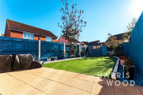 2 bedroom semi-detached house for sale, Cross Road, Clacton-on-Sea, Essex, CO16