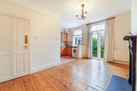 3 bedroom house for sale, Melbourne Road, Old Merton Park SW19