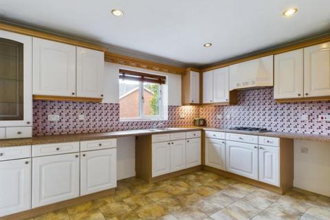 5 bedroom detached house to rent, Hampton Vale, Cambridgeshire PE7