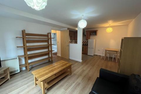 2 bedroom flat to rent, Colquitt Street, Liverpool, L1 4DE